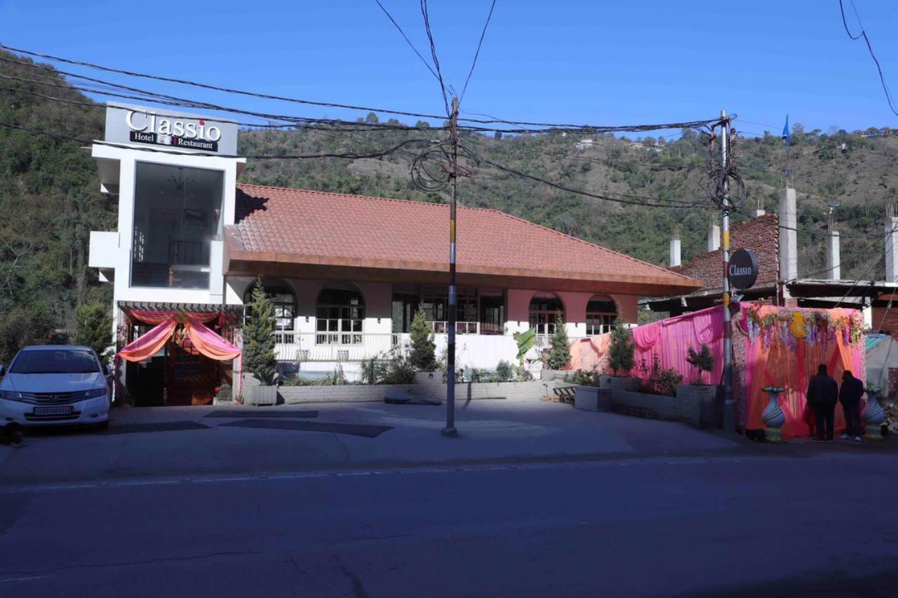 Hotel Classio Mandi Exterior photo